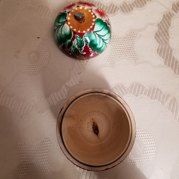 Casket - Picture 5 of 8